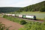 193 224-3 mit einem Containerzug am 14.