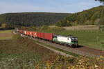 193 210 von  ELL  mit einem Containerzug am 10.