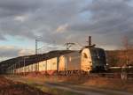 ES 64 U2-021 mit dem  Maersk -Containerzug am 21.