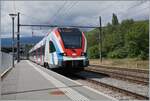 Der SBB LEX 522 229 ist in La Plaine angekommen und wird planmässig mit dem aus Bellgarde (Ain) eingetroffen LEX RABe 522 226 vereinigt, was letzterem eine nicht gerade vorzügliche Reisezeit beschert.

26. Aug. 2024