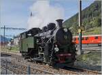 Die von Frankreich für Indochina bei der SLM bestellte, 1923 ausgelieferte und von der DFB (Dampfbahn Furka-Bergstrecke) aus Vietnam in die Schweiz zurückgeholte HG 4/4 704 rangiert nach ihrer Ankunft mit dem Dampfzug 133 in Oberwald. 

30. September 2021