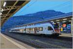 Et voilà, der Zug nach Le Châble beim Halt in Vevey.