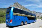 (279'977) - Gander, Chteau d'Oex - Neoplan am 6.