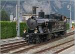 Die SBB G 3/4 N° 208 der BDB (Brünig Dampf Bahn vormals Ballenberg Dampfbahn) ist mit ihrem Extrazug von Interlaken Ost in Meiringen angekommen und wird nun zur Versorgung der Vorräte zum Depot manöveriert. 

23. Aug. 2025

 