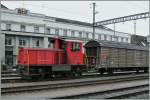 Der SBB Tm IV 8752 rangiert in Zofingen.