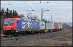 re-482-traxx-f140-ac1-ac2/249797/482-044-der-sbb-mit-containerzug 482 044 der SBB mit Containerzug am 17.02.13 in Gtzenhof
