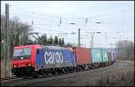 re-482-traxx-f140-ac1-ac2/249802/482-048-mit-containerzug-am-170213 482 048 mit Containerzug am 17.02.13 in Gtzenhof