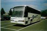 (019'621) - Aus England: Coggeshall - N 571 AWJ - Neoplan am 24.