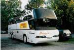 (047'336) - Aus England: Burgin, Darnall - P 760 KEC - Neoplan am 19.