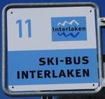 (260'561) - SKI-BUS INTERLAKEN-Haltestellenschild - Zweiltschinen, Bahnhof - am 19.