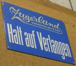 (205'240) - Zugerland VERKEHRS BETRIEBE-Haltestellenschild am 18.