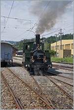 Die LEB G 3/3 N° 5 (Baujahr 1890) der Blonay - Chamby Bahn rangiert in Blonay.

4. Aug. 2024