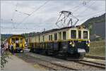 L'aventure ferroviaire de l'Oberland Bernois / Das Bahnabenteuer des Berner Oberlands - der MOB FZe 6/6 2002 rangiert in Blonay, um den Riviera Belle Epoque von Blonay nach Montreux zu bringen. Ein Zuglauf dieser Art ist selbst im Extrazug/Museumsbahnbetrieb �ussert selten. 

5. Sept. 2026

