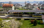 Als Erg�nzung zu Ollis aktuellen Aufnahmen der Tramway Neuchatelois noch einige Bilder aus dem Mai 1980: In Cortaillod befand sich dieser Unterstand ( Wagenhalle  w�re etwas �bertrieben) f�r