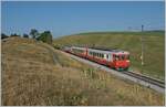 Der sogenannte  Schülerzug , bestehend aus dem ABt 375 (ABt 50 85 80 33 325-7), dem B 536 (B 50 85 2035 536-5 CH-TVYS) und dem TRAVYS RBDe 567 174 (94 85 7567 174-8)  Fleurier , ist als