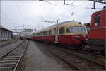 Depotfest Olten 2023. 

Seinerzeit der Prestigezug der SBB: Viersystemzug RAe TEE II 1053. August 2023.