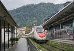 Ein SBB RABe 503  Pinocchio  auf dem Weg in Richtung Lindau Reutin fährt durch den Bahnhof Bregenz Hafen, welcher eigentlich nur ein Teil des Bahnhofs von Bregenz ist. 

14. Sept. 2024