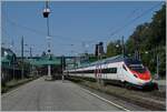 Ein SBB RABe 503 (ETR 610) ist von München nach Zürich unterwegs und konnte beim kurzen Halt in Bregenz fotografiert werden.