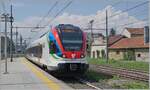 Der SBB TIO RABe 524 116 ist als S 50 von Biasca zum Flughafen Malpensa unterwegs und erreicht Gallarate. 

23. Mai 2023


