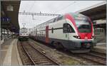 In Schaffhausen steht der SBB RABe 511 022 als RE nach Z�rich zur Abfahrt bereit.