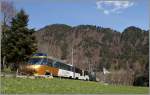 mob-goldenpass/427132/ein-goldenpas-panoramic-express-der-mob Ein 'Goldenpas Panoramic' Express der MOB bei Les Avants. 
13.04.2015