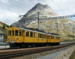 ltere, aber noch immer im (Plan) Einsatz stehende Berninabahn Triebwagen warten in Bernina Sout eine Kreuzung ab.
Mit dem Einsatz der neuen  Alegro  Triebzge ab Frhjahr 2010 werden diese alten Triebwagen die seltenen Planeinstze wohl verlieren, da aber farblich in den Ursprungszustand Zustand versetzt, sicher noch fr Extrafahrten zur Verfgung stehen.
17.09.2009