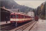 Der BDeh 4/4 N° 5 wartet in der Zugsausgangsstation als Regionalzug 19 auf die Abfahrt nach Martigny.