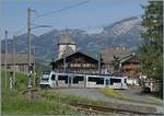 Vor dem Hintergrund des schmucken Ortes Vers-l'Eglise und den Waadtl�nder Alpen bei Leysin ist der ABe 4/12 473 auf der Fahrt von Les Diablerets nach Aigle. 

31. Mai 2026