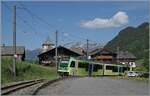 Vor dem Hintergrund des schmucken Ortes Vers-l'Eglise in ist der ABe 4/12 471 auf der Fahrt von Les Diablerets nach Aigle. 

31. Mai 2026