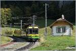 Der WAB Pano 150 schiebt oberhalb von Lauterbrunnen seine Zug Richtung Kleine Scheidegg.