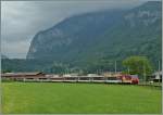 Ein Brünig-IR Interlaken Ost Luzern hat Meirigen verlassen und wird nach der kurzen Fahrt durch Aare-Ebene den Zahnstangenabschnitt zum Brünig erreichen.